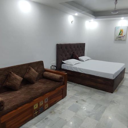 Shanti Residency New Delhi Buitenkant foto