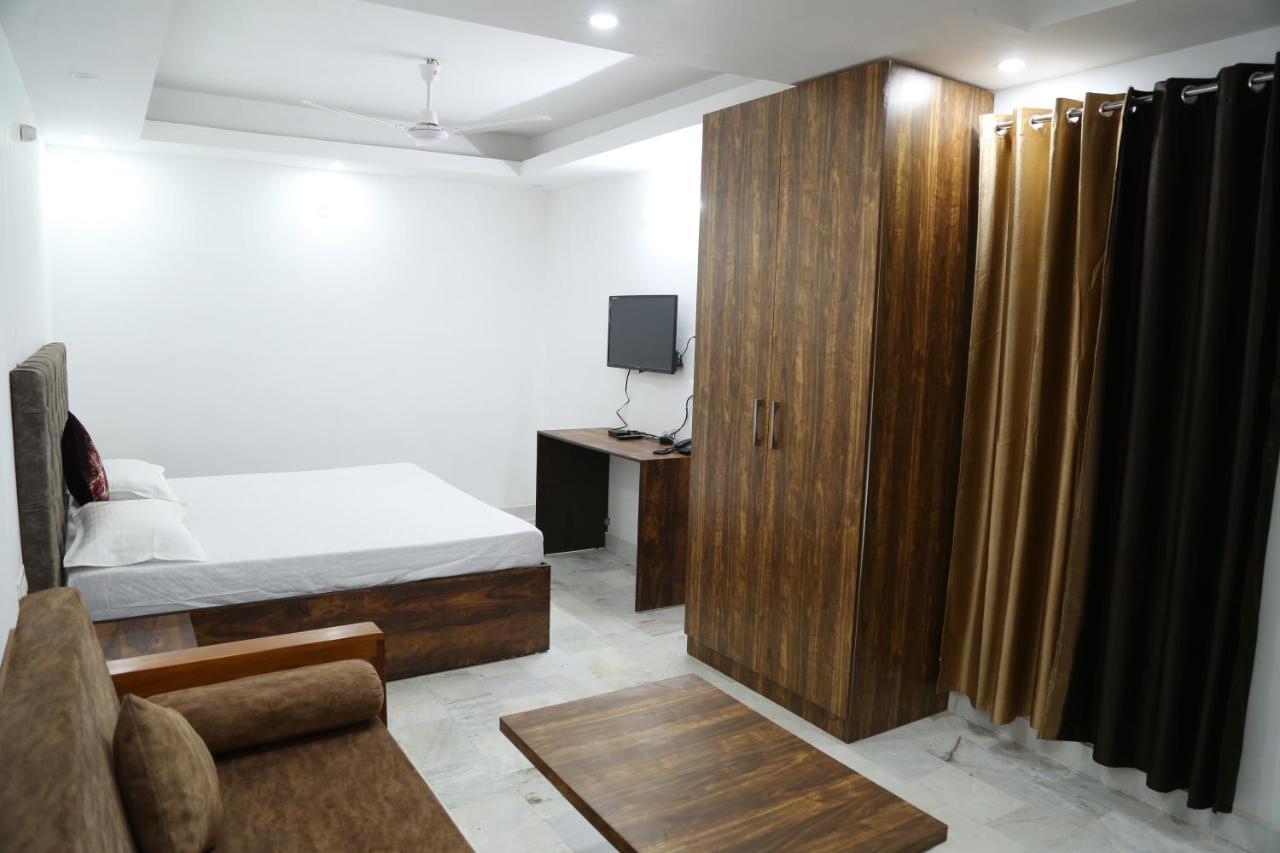 Shanti Residency New Delhi Buitenkant foto