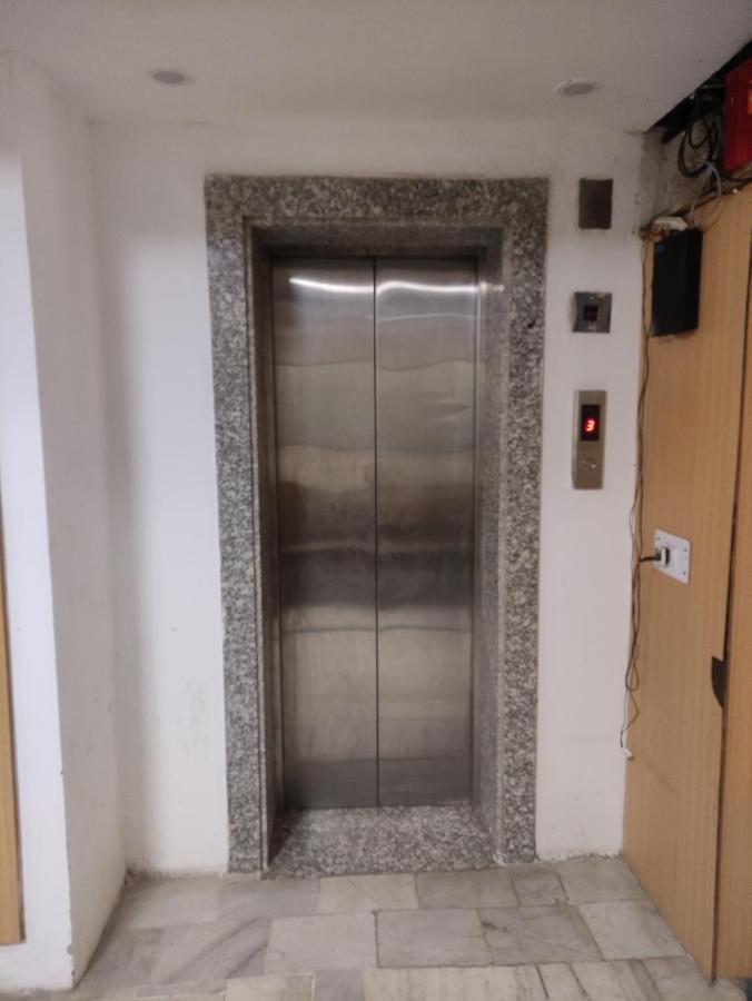 Shanti Residency New Delhi Buitenkant foto